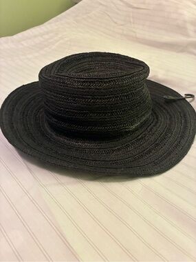Women's Black Braided Straw Boater Hat